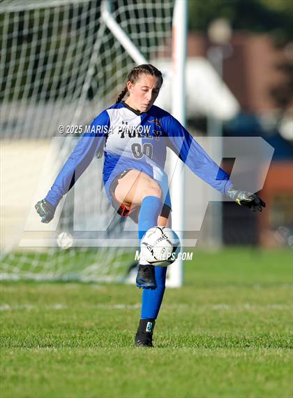 Thumbnail 2 in Bishop Ludden vs Tully photogallery.