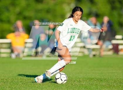 Thumbnail 2 in Bishop Ludden vs Tully photogallery.