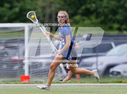 Thumbnail 2 in Ludlowe @ Wilton (FCIAC 1/4 finals) photogallery.