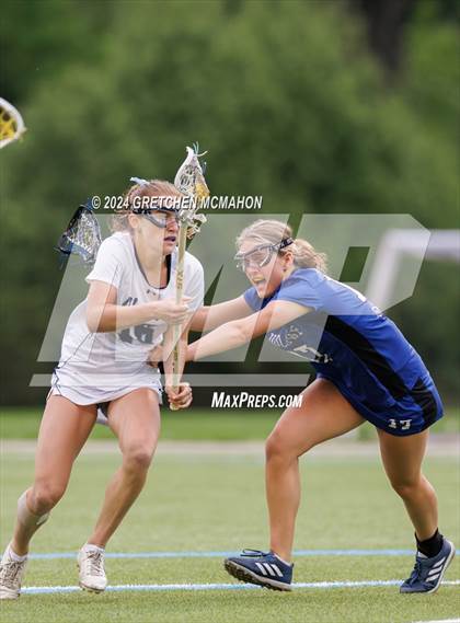 Thumbnail 2 in Ludlowe @ Wilton (FCIAC 1/4 finals) photogallery.