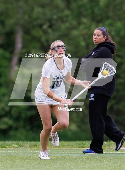 Thumbnail 3 in Ludlowe @ Wilton (FCIAC 1/4 finals) photogallery.