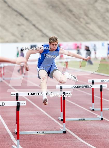 Thumbnail 3 in EB Relays photogallery.