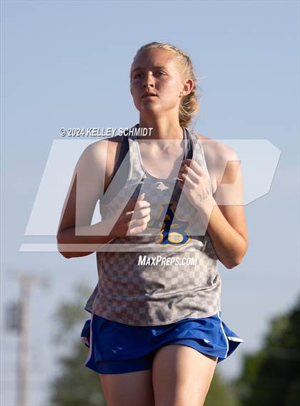 Thumbnail 3 in Weatherford Eagle Invitational (1600 Meter) photogallery.