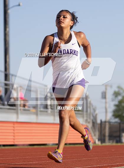Thumbnail 1 in Weatherford Eagle Invitational (1600 Meter) photogallery.