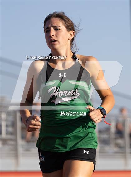 Thumbnail 1 in Weatherford Eagle Invitational (1600 Meter) photogallery.
