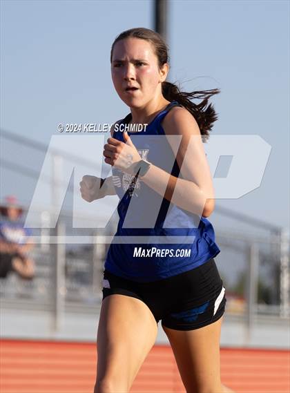 Thumbnail 1 in Weatherford Eagle Invitational (1600 Meter) photogallery.