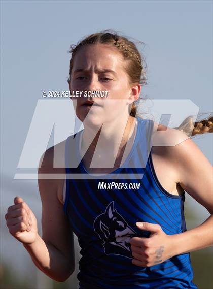 Thumbnail 2 in Weatherford Eagle Invitational (1600 Meter) photogallery.