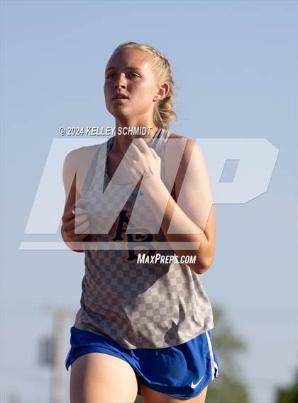 Thumbnail 1 in Weatherford Eagle Invitational (1600 Meter) photogallery.