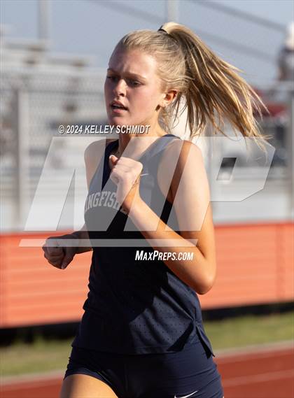 Thumbnail 2 in Weatherford Eagle Invitational (1600 Meter) photogallery.