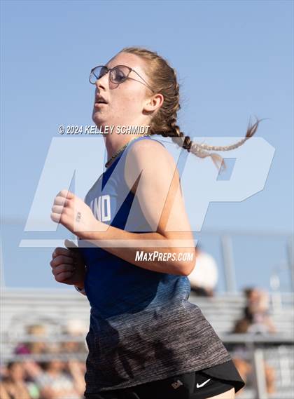 Thumbnail 1 in Weatherford Eagle Invitational (1600 Meter) photogallery.