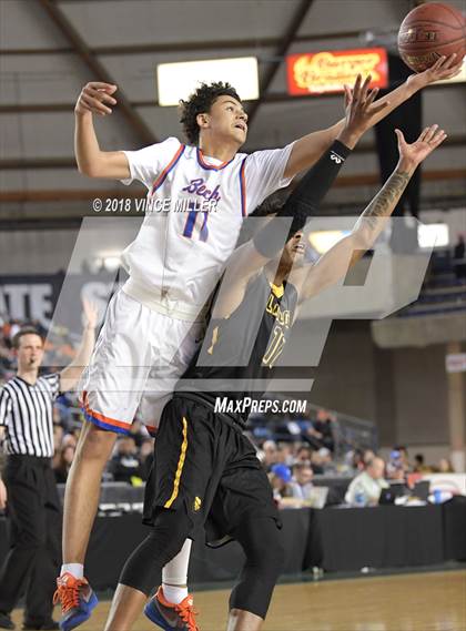 Thumbnail 2 in Lincoln vs. Rainier Beach (WIAA 3A Semifinal)  photogallery.