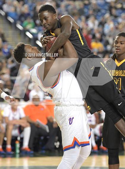 Thumbnail 1 in Lincoln vs. Rainier Beach (WIAA 3A Semifinal)  photogallery.