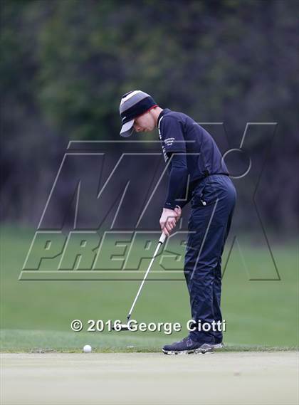 Thumbnail 1 in Westosha Central Invitational photogallery.