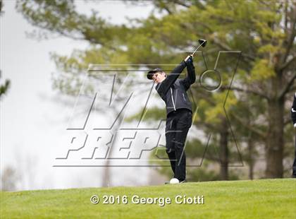 Thumbnail 3 in Westosha Central Invitational photogallery.