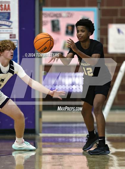 Thumbnail 2 in Porter Ridge vs Providence photogallery.