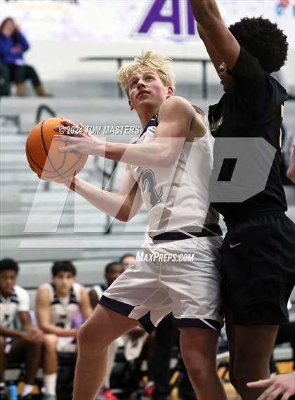 Thumbnail 1 in Porter Ridge vs Providence photogallery.