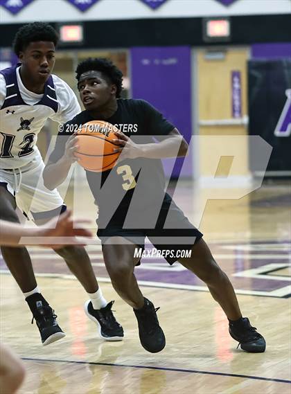 Thumbnail 3 in Porter Ridge vs Providence photogallery.