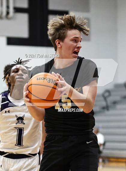 Thumbnail 1 in Porter Ridge vs Providence photogallery.