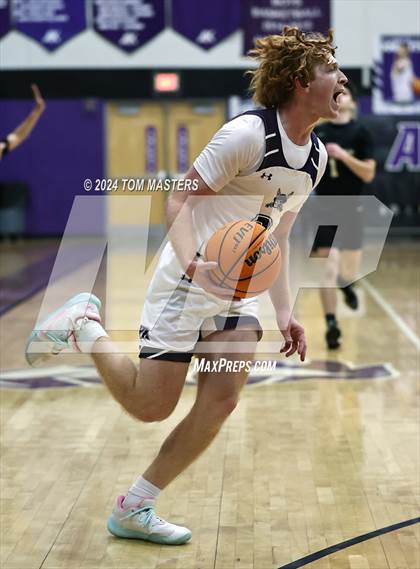 Thumbnail 2 in Porter Ridge vs Providence photogallery.