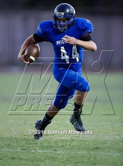 Thumbnail 3 in Milken vs Chadwick photogallery.