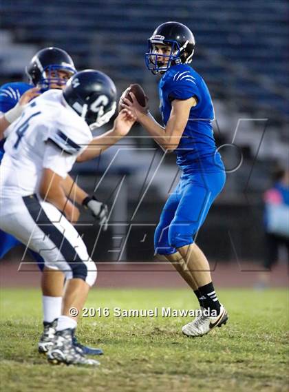 Thumbnail 2 in Milken vs Chadwick photogallery.
