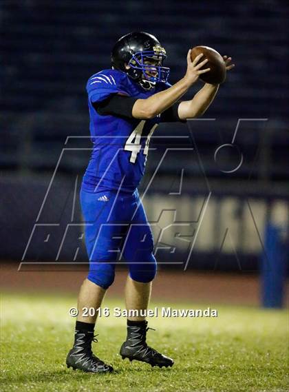 Thumbnail 2 in Milken vs Chadwick photogallery.