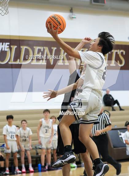 Thumbnail 3 in Harvard-Westlake vs Loyola photogallery.