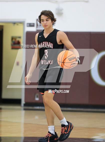 Thumbnail 1 in Harvard-Westlake vs Loyola photogallery.