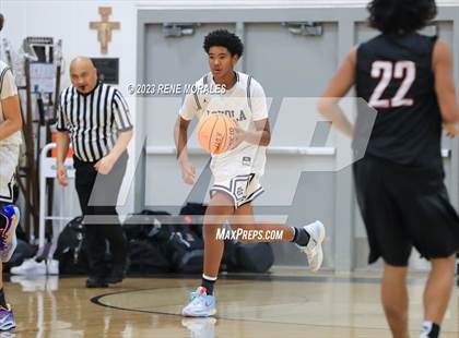 Thumbnail 1 in Harvard-Westlake vs Loyola photogallery.