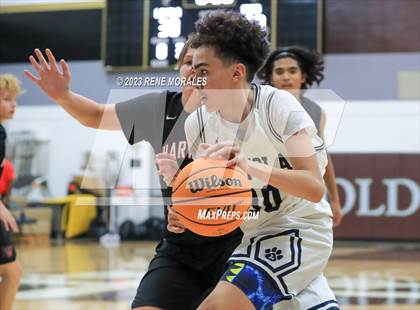 Thumbnail 3 in Harvard-Westlake vs Loyola photogallery.