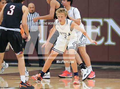 Thumbnail 2 in Harvard-Westlake vs Loyola photogallery.