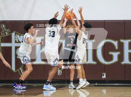 Thumbnail 1 in Harvard-Westlake vs Loyola photogallery.