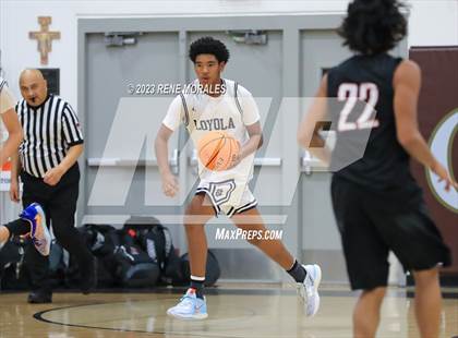 Thumbnail 3 in Harvard-Westlake vs Loyola photogallery.