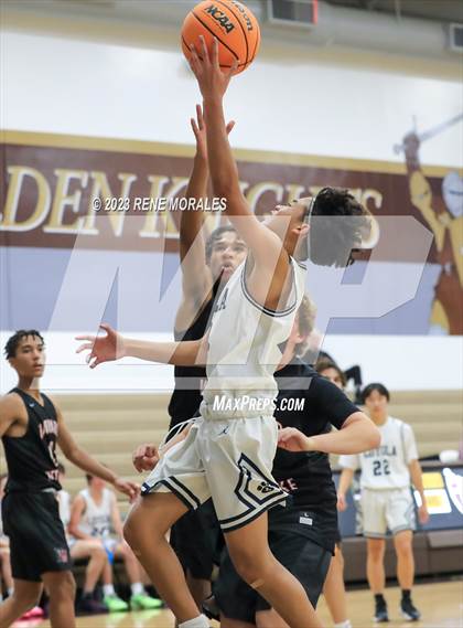 Thumbnail 1 in Harvard-Westlake vs Loyola photogallery.