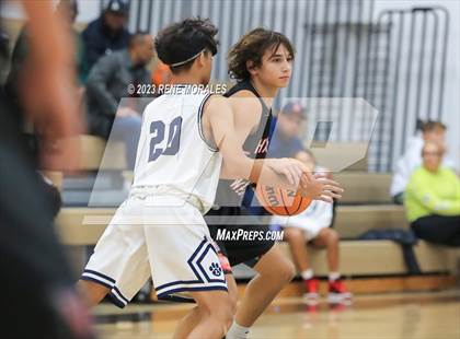 Thumbnail 3 in Harvard-Westlake vs Loyola photogallery.
