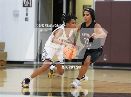 Thumbnail 2 in Harvard-Westlake vs Loyola photogallery.