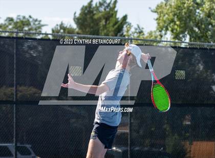 Thumbnail 2 in Arapahoe vs Columbine photogallery.