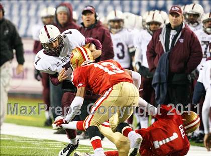Thumbnail 3 in St. Joseph's Collegiate Institute vs. St. Francis (Monsignor Martin Final) photogallery.