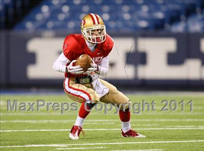 Thumbnail 3 in St. Joseph's Collegiate Institute vs. St. Francis (Monsignor Martin Final) photogallery.