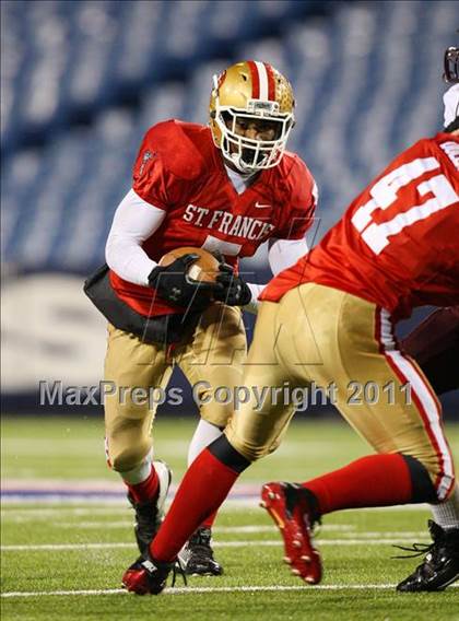 Thumbnail 3 in St. Joseph's Collegiate Institute vs. St. Francis (Monsignor Martin Final) photogallery.