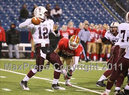 Thumbnail 3 in St. Joseph's Collegiate Institute vs. St. Francis (Monsignor Martin Final) photogallery.