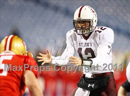 Thumbnail 2 in St. Joseph's Collegiate Institute vs. St. Francis (Monsignor Martin Final) photogallery.