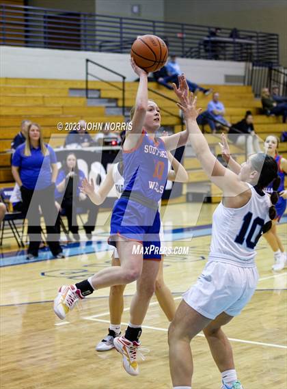 Thumbnail 2 in Southern Wells @ Woodlan photogallery.