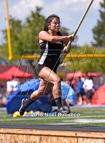 Thumbnail 3 in CIF CCS Masters Track and Field Championships photogallery.