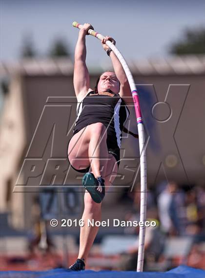 Thumbnail 2 in CIF CCS Masters Track and Field Championships photogallery.