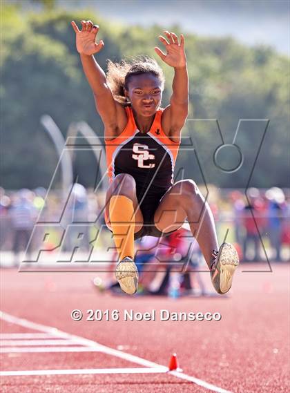 Thumbnail 1 in CIF CCS Masters Track and Field Championships photogallery.