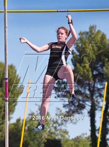 Thumbnail 3 in CIF CCS Masters Track and Field Championships photogallery.