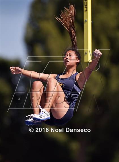 Thumbnail 2 in CIF CCS Masters Track and Field Championships photogallery.