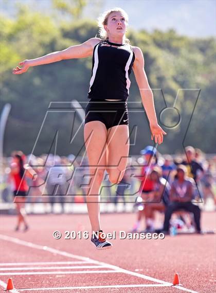 Thumbnail 3 in CIF CCS Masters Track and Field Championships photogallery.