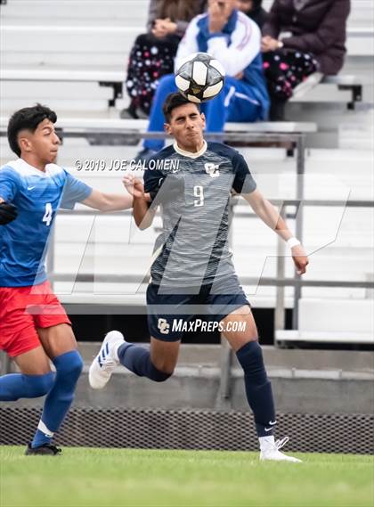 Thumbnail 1 in Jefferson vs. O'Connor (Scrimmage) photogallery.